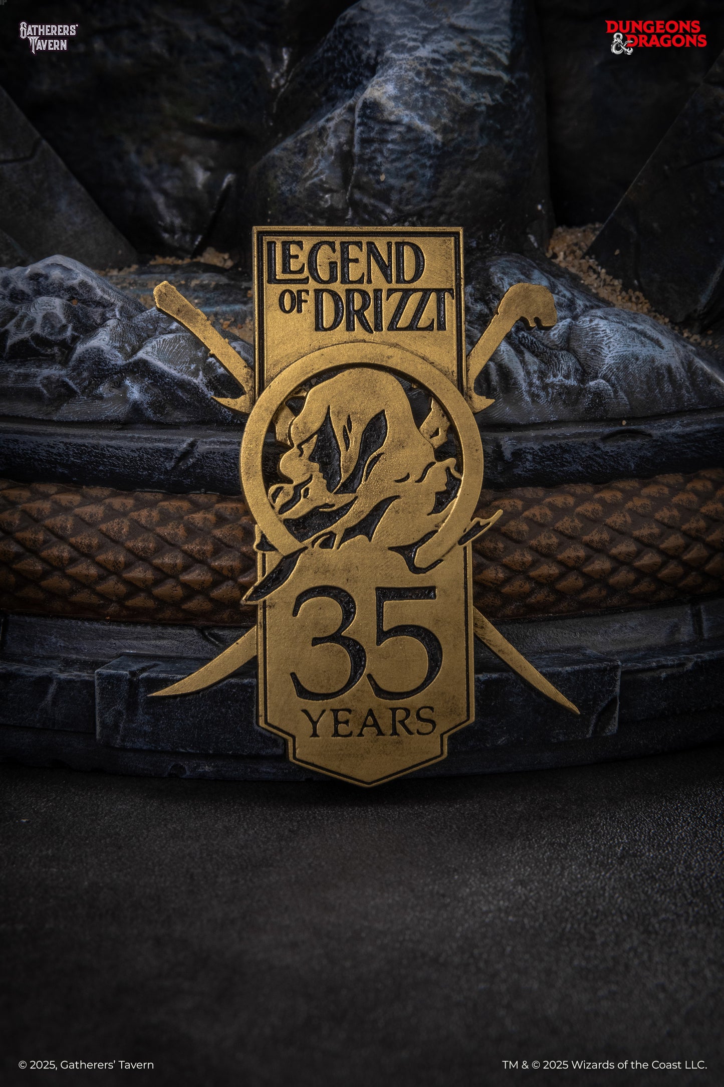 Drizzt Do'Urden 1:4 Scale Statue (35th Anniversary edition)