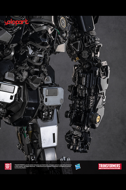 Nemesis Prime 24" Statue