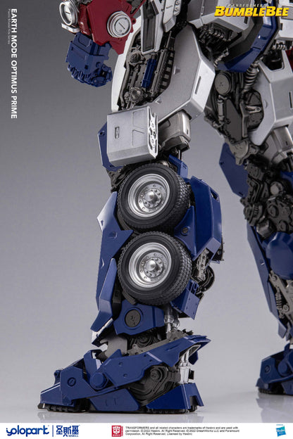 Optimus Prime 12″ Premium Model Kit (PMK)