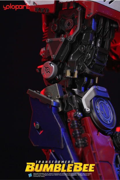 Optimus Prime 24″ Statue – [Standard Version]
