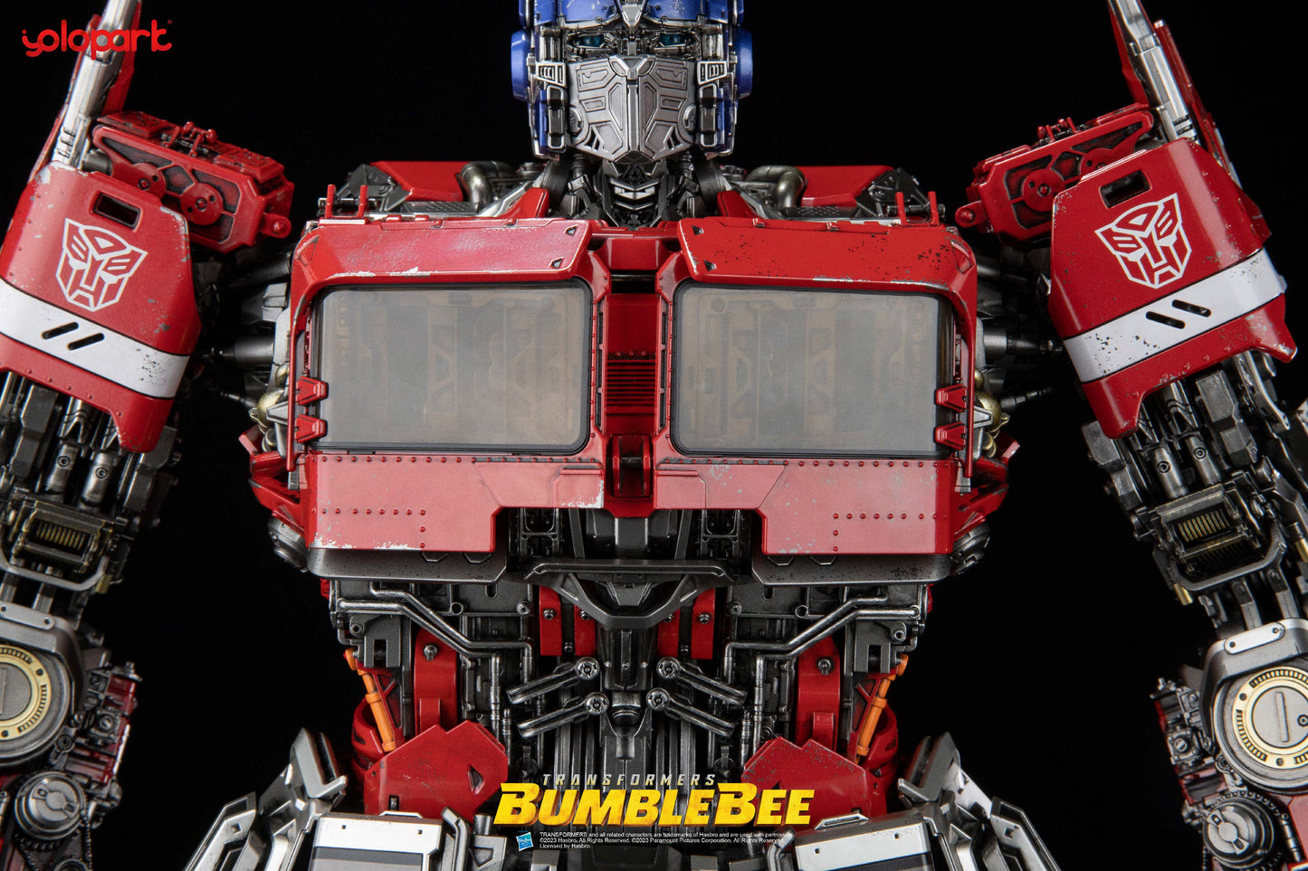 Optimus Prime 24″ Statue – [Standard Version]